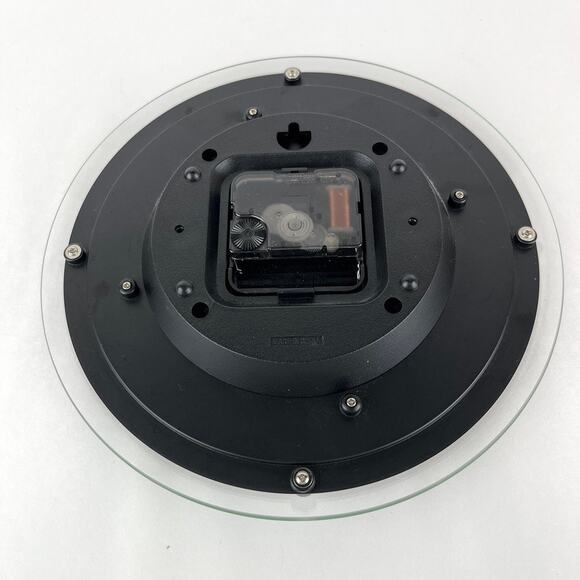 Waltham Quartz Wall Clock Vintage Minimalist - Picture 4 of 6